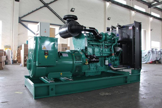 巴林右320kw康明斯柴油发电车出租组图片 巴林右320kw康明斯柴油发电车出租组图片