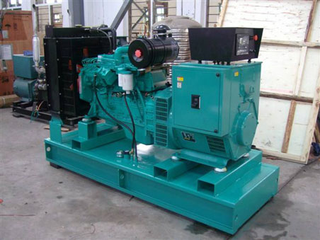 巴林右200kw康明斯柴油发电机组图片 巴林右200kw康明斯柴油发电机组图片
